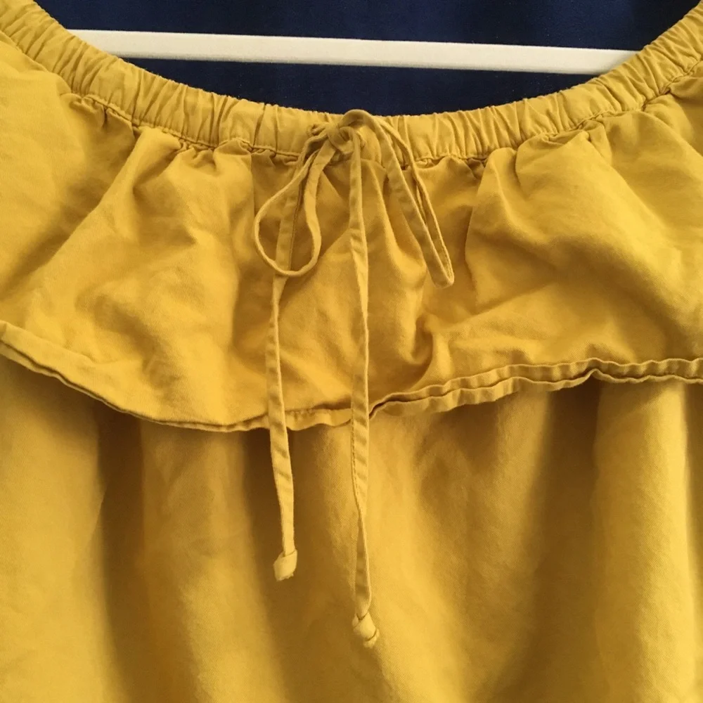 Madewell | Eyelet Off-the-Shoulder Top - Picture 4 of 5